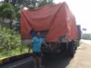 Minibus Tabrak Belakang Truk di Tol Cipularang KM 87, Satu Tewas 