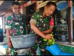 Kodim 0619/Purwakarta Sulap Eceng Gondok Jadi Pakan Ikan