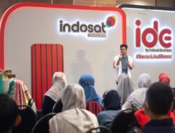 Indosat Business Dampingi Hampir 100 UMKM Bandung untuk #BeraniJadiBesar pada IDE Roadshow
