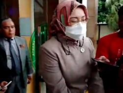 Bupati Purwakarta Tak Akan Rujuk dengan Suami