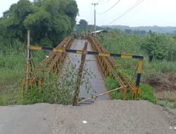 Jembatan Citamiang Ambruk, Dinas PUTR Purwakarta Terjunkan Tim ke Lapangan