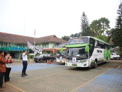 Mudik Asyik Bersama BUMN, Jasa Tirta II Berangkatkan 200 Peserta