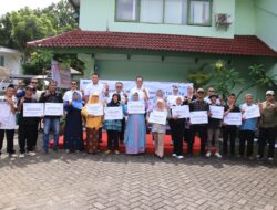 Jasa Tirta II Maknai Hari Bhakti Ke-79 PU, Bantu Warga dan Pelaku UMK Lewat TJSL