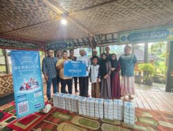 Usung Program “Berbuka”, Astra Group Purwasuka – Yayasan Amaliah Astra Berbagi Takjil di Purwakarta dan Karawang