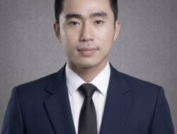 Sembilan Tahun Gagal, Guru Asal Purwakarta Ini Buktikan Kegigihan: Lolos Dua Kampus Ternama dan Raih Beasiswa Penuh 2026