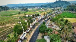 PLN UID Jabar Raih Rekor MURI, Pemeliharaan Listrik Tanpa Padam Jaga Aktivitas Masyarakat Tetap Berjalan